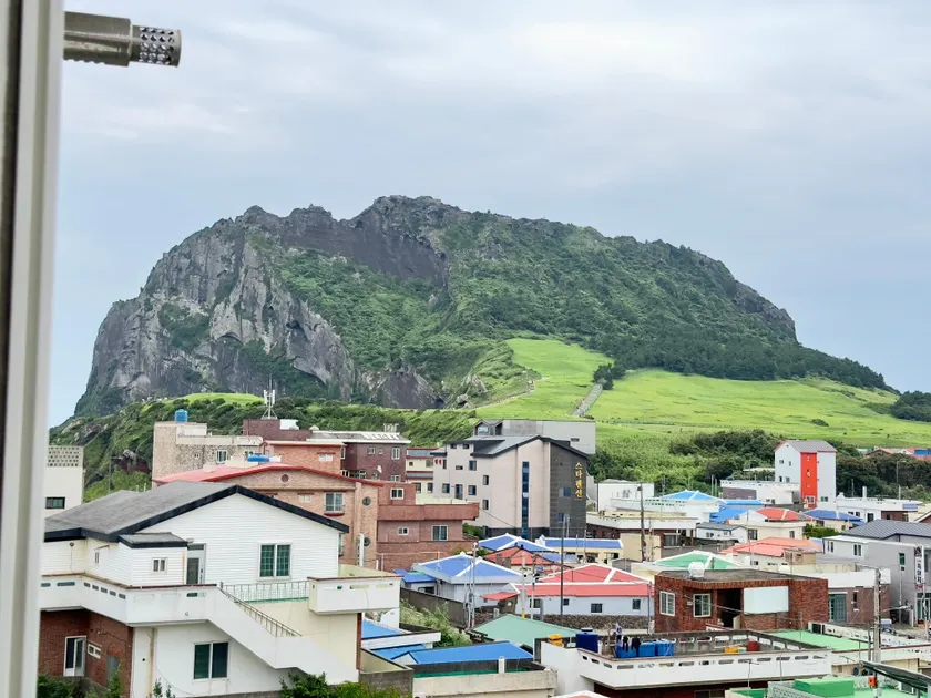 푸른제주 펜션 - Image 1