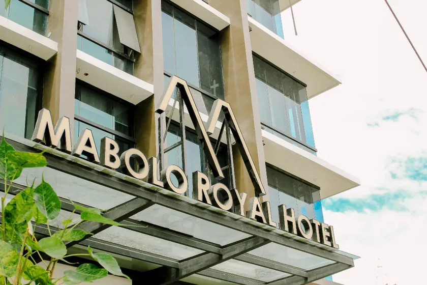 Mabolo Royal Hotel - Image 1