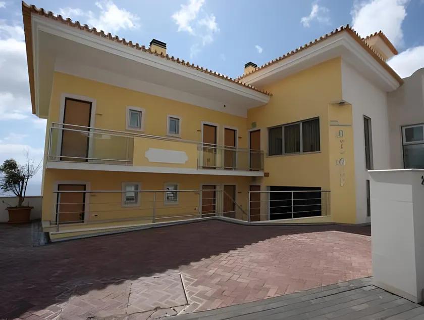 Hotel Apartamentos Baia Brava - Image 1