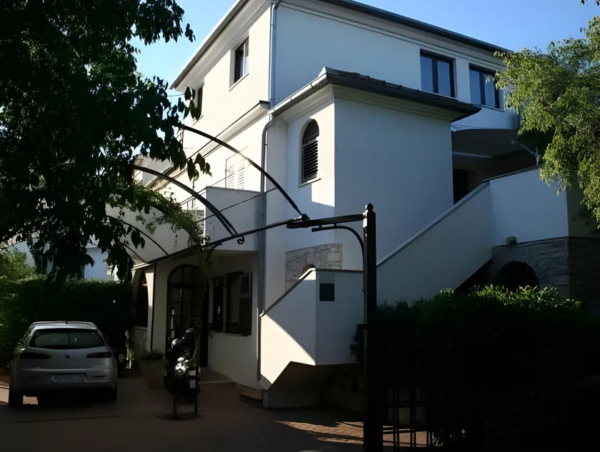 Apartments Val - Image 1