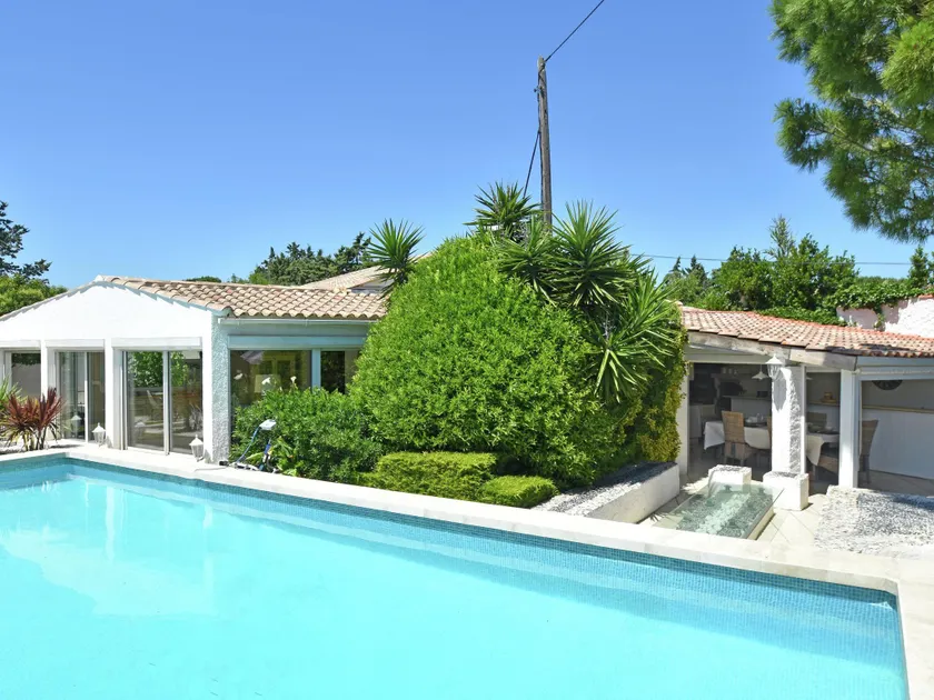 Magnifik villa med privat pool - Image 1