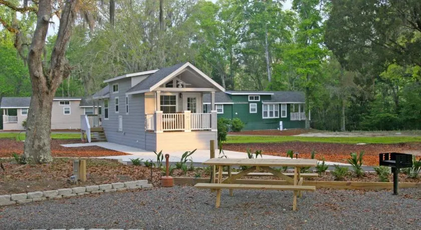 Live Oak Landing - Image 1