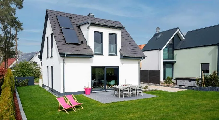 Duncan House Mit Kamin Und Garten - Image 1