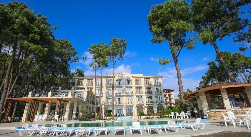 Black Sea Riviera Hotel - Image 1