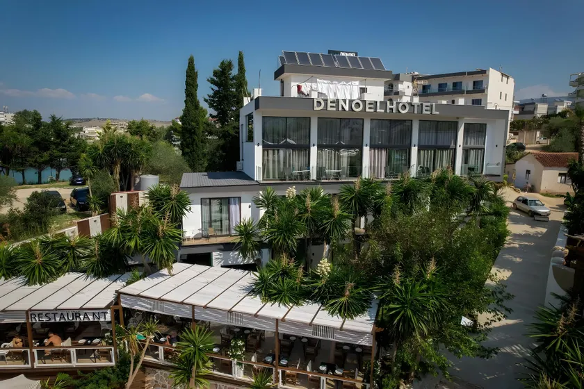HOTEL DENOEL - Image 1