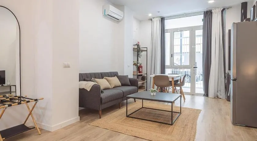 Central Apartment in Benimaclet 2 - Image 1