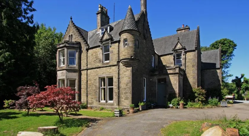 Isla Bank House - Image 1