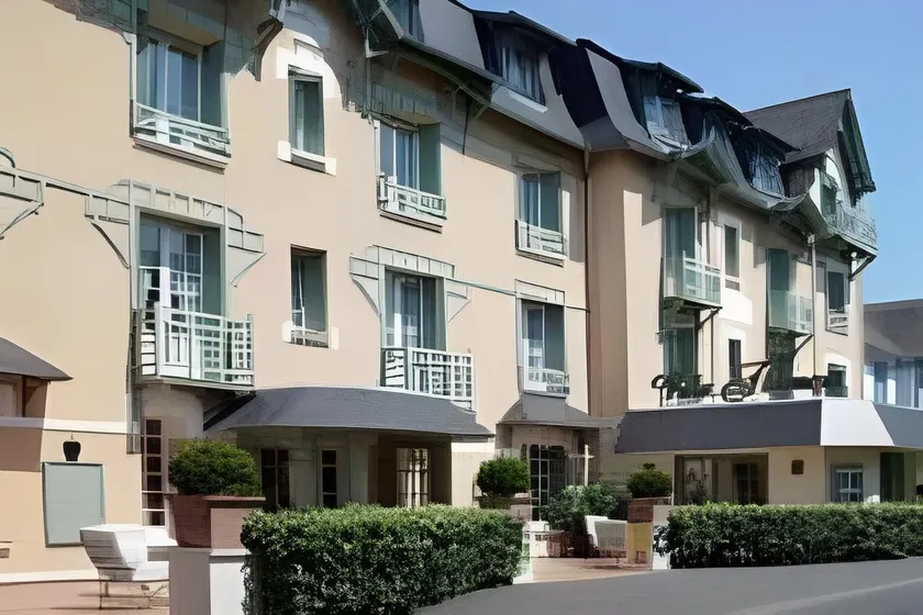 Hôtel Villa Flornoy Pornichet Baie de la Baule - Image 1