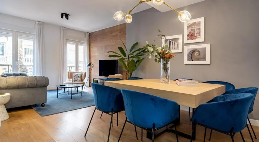 Bright Stylish-3Bedrooms 2Baths- Salamanca - Image 1
