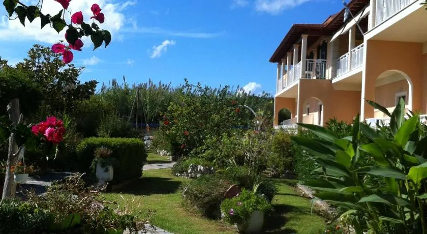 Eleni Apartments - Image 1
