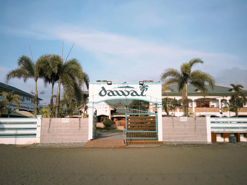 Dawal Beach Resort - Image 1