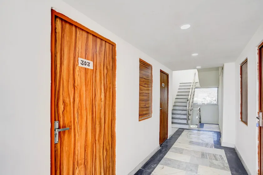 Hotel O GLR INN - Image 1