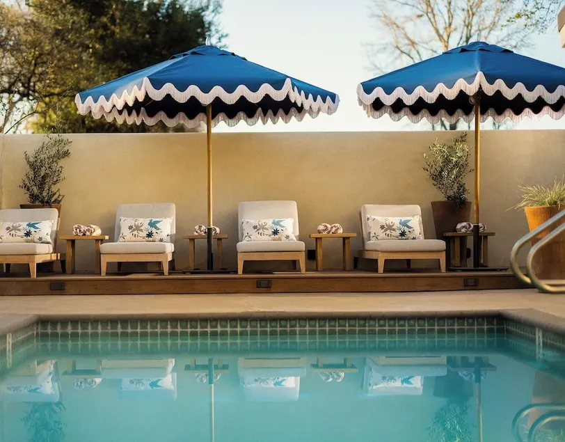 Meadowlark Inn - Image 1