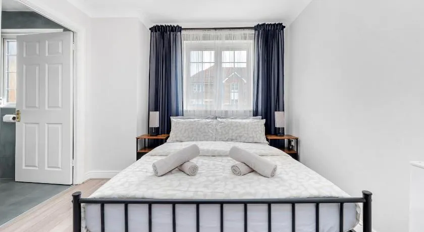 Parkside Studio Retreat, 5 min from station ,R2 - Image 1