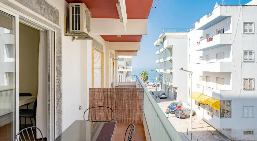 One step to the beach apartment - Image 1