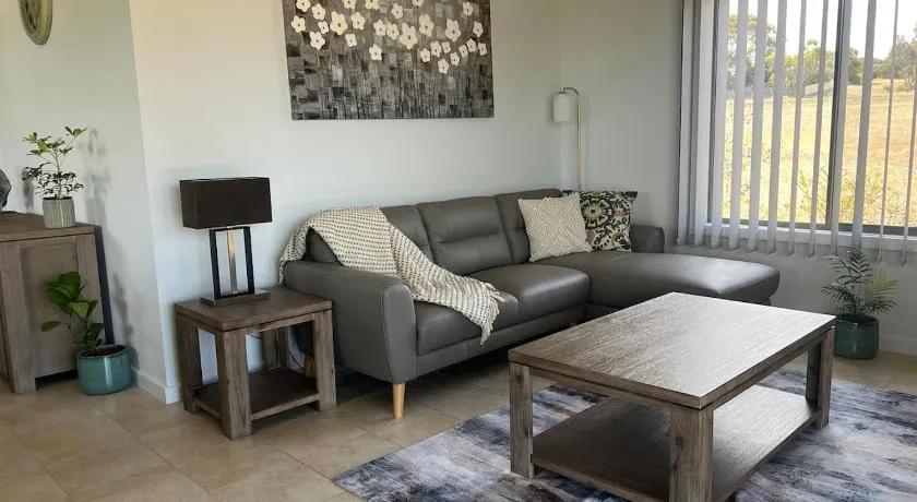 Amaroo holiday home - Image 1