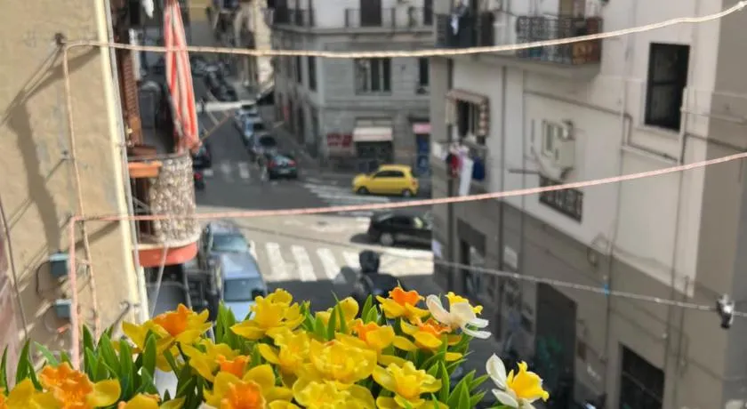 Rifugio nel cuore di Napoli - Image 1