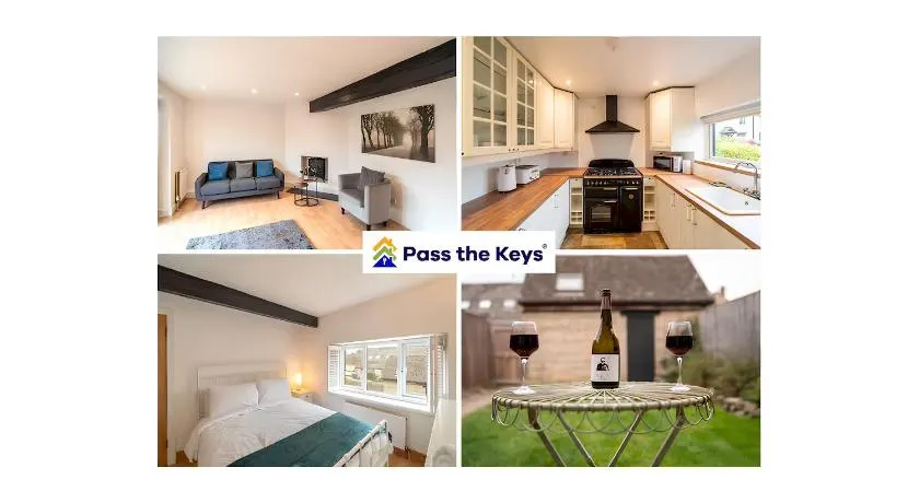 Cosy 2 Bed Terrace Peaceful Village location - Pass the Keys - Image 1