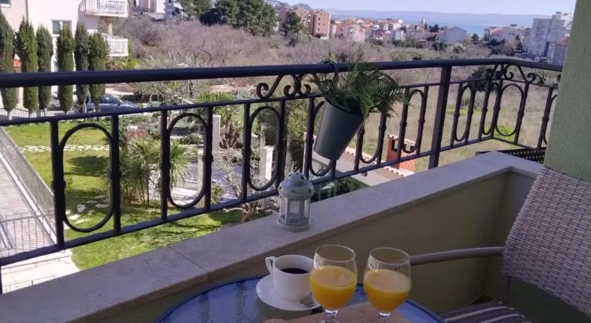 Relax - Image 1