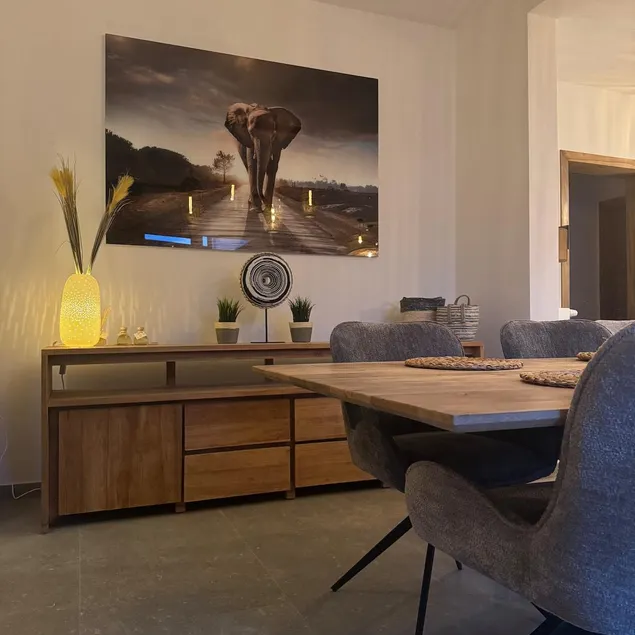 3-bedroom apartment with terrace - Image 1
