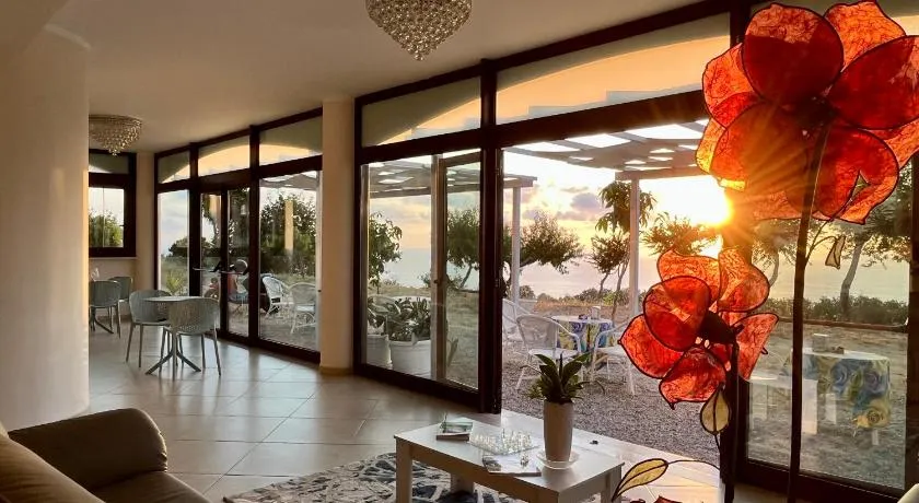 Residenza Domus Aurea Tropea- Vista Mare - Image 1