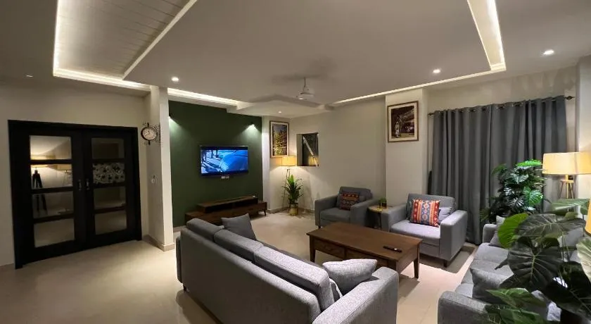 Serenity Corner - Image 1