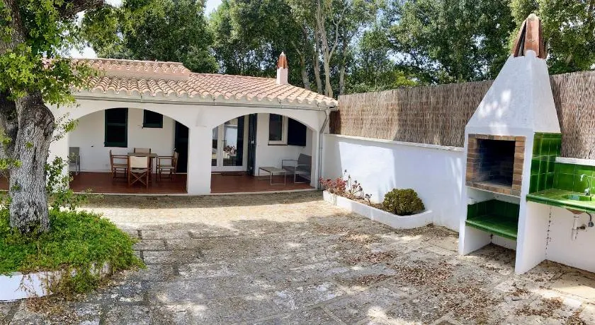 La maison dans la calanque 1 mn à pied de la plage d'ALCAUFAR - Image 1