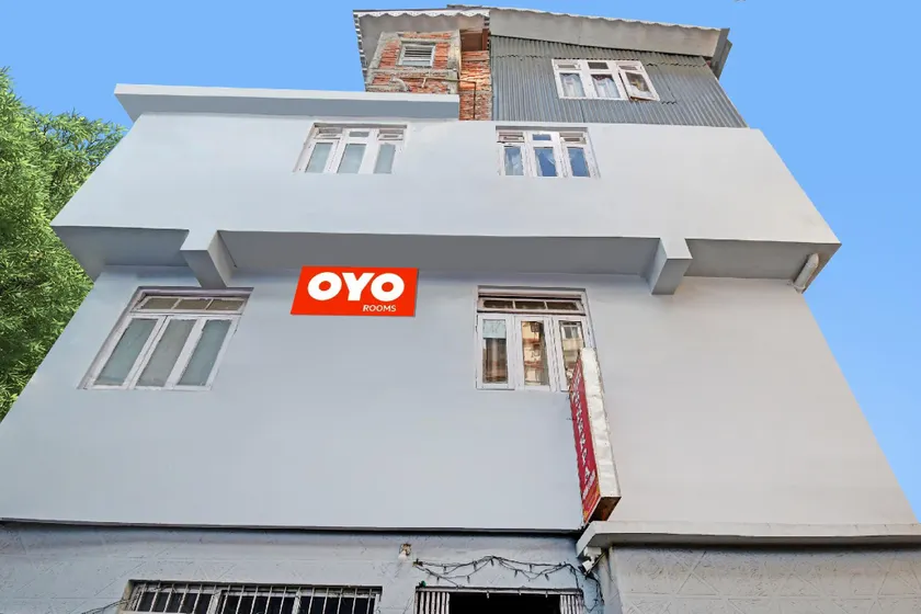 Hotel O Sherpa - Image 1