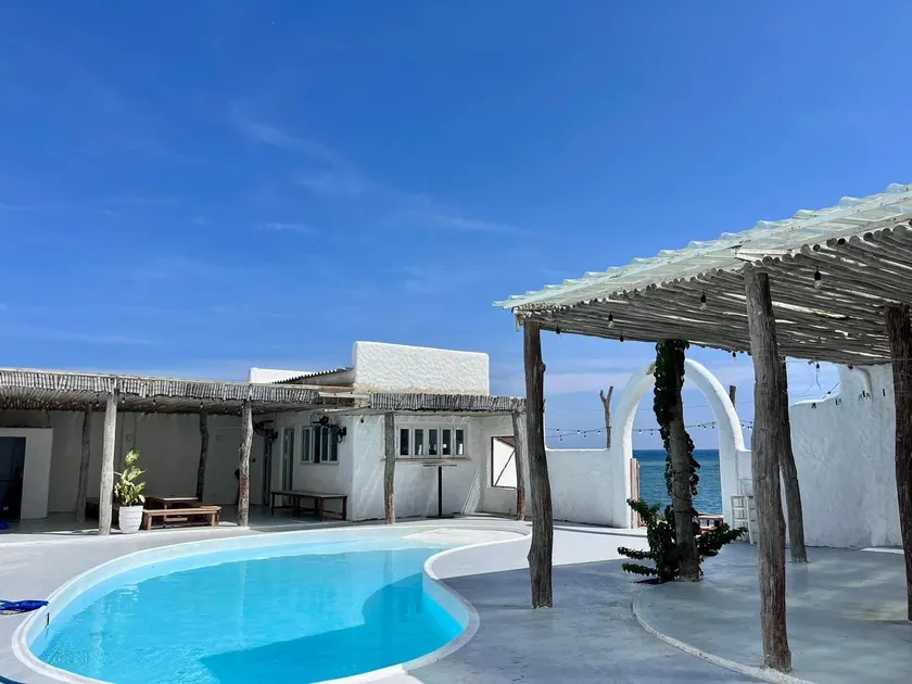 Chiu Chiu Resort Đảo Phú Quý - Image 1