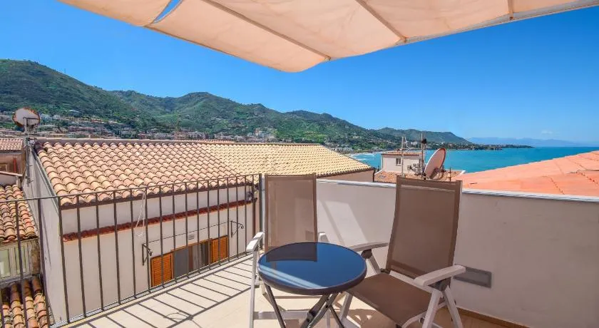 Rosa dei Venti Apartments- Appartement Maestrale - Image 1