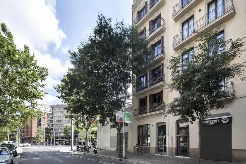 Aspasios Charming Flats - Image 1
