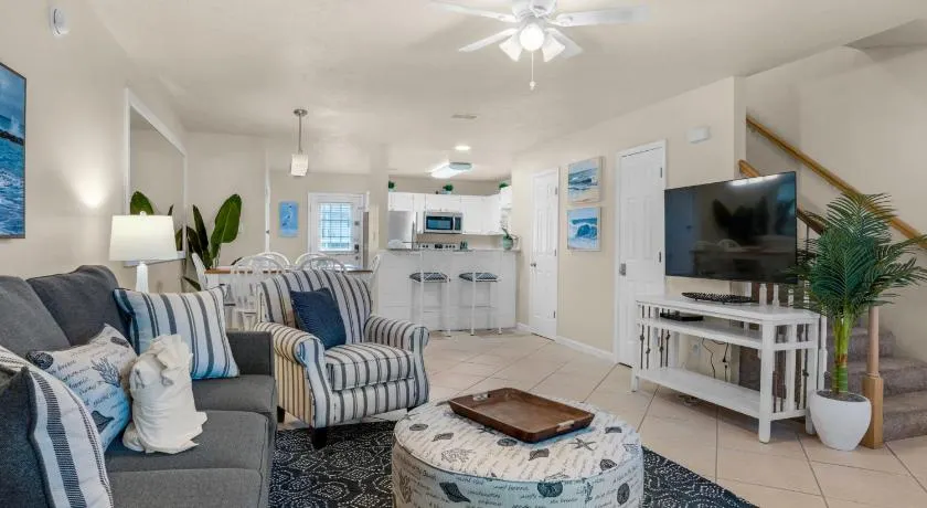 Woodland Shores 18 by Newman-Dailey - Image 1