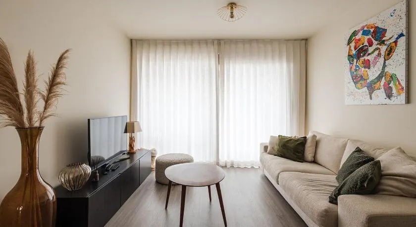 Studio apartment 'De Strandwandeling' with frontal sea view near Ostend - Image 1