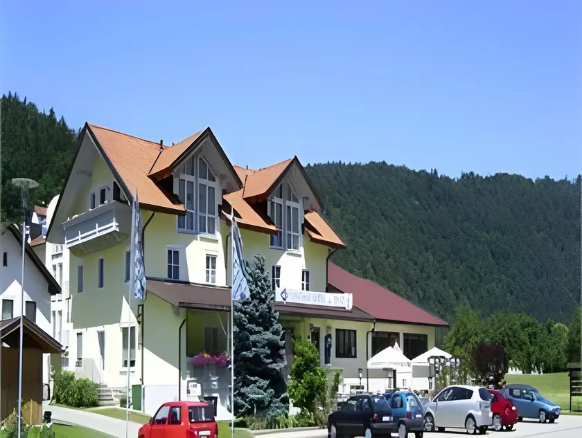 Gasthof Hotel zur Post - Image 1