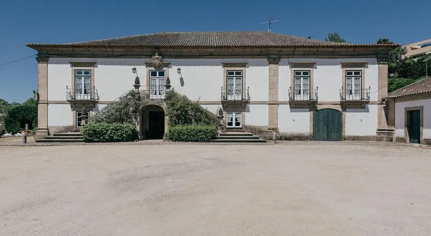 Casa Dos Pombais - Image 1