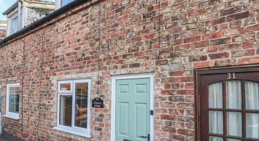 Chestnut Cottage - Image 1