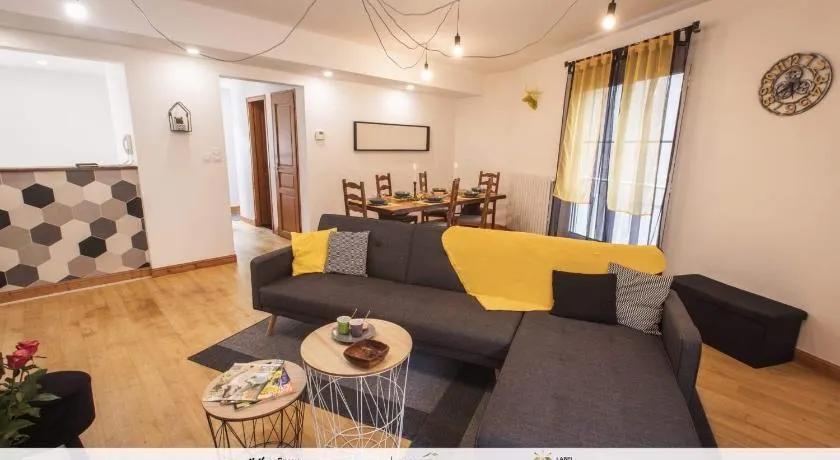 Appartement ESTAUBE Résidence les 3 cirques - Image 1