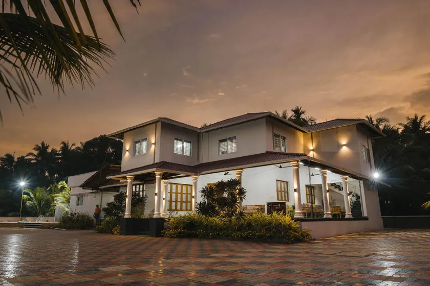 Anuradha Home Stay - Image 1