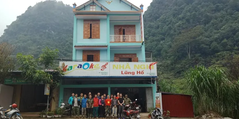 Lung Ho motel - Image 1