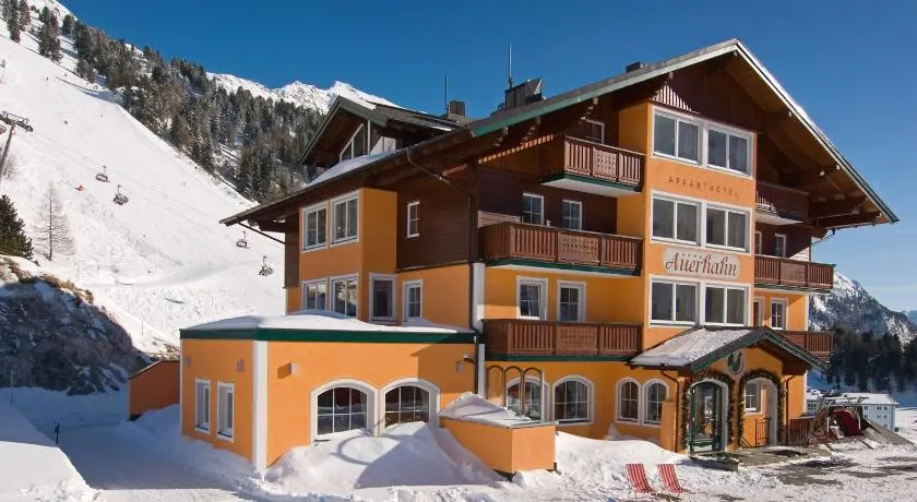 Hotel & Appartement Auerhahn - Image 1