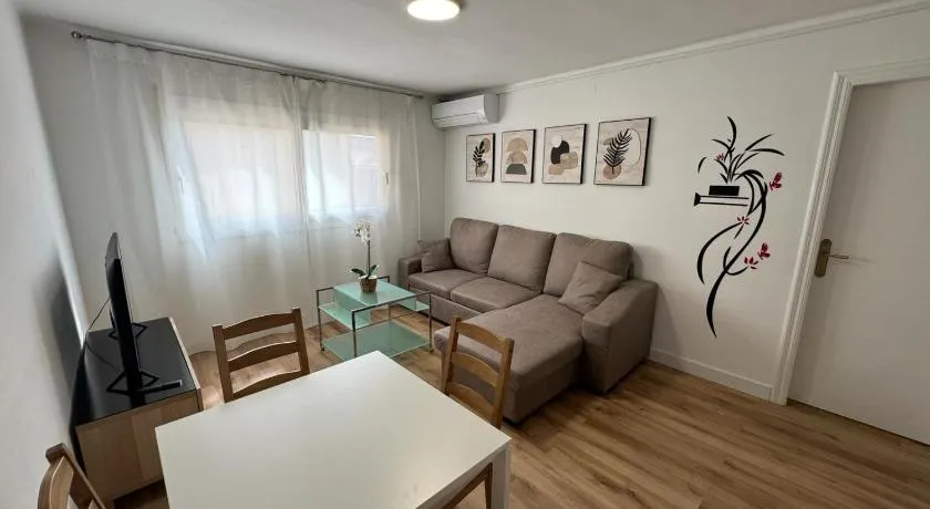 Acogedor apartamento a 50 metros del mar - Image 1
