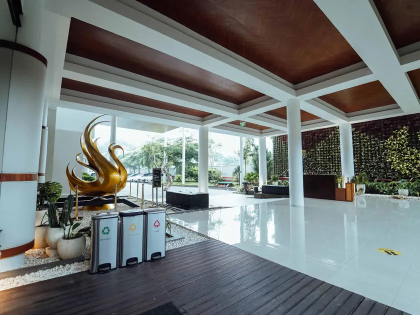 Rayz UMM Hotel Malang - Image 1