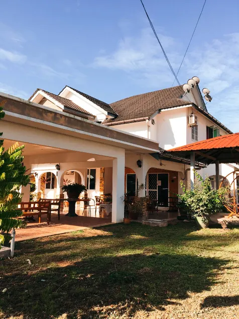 Sura Inn - Image 1