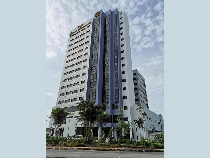 Hotel Grand Continental Kuching - Image 1