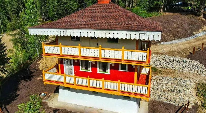 Edelweiss Village & Resort – Chalet Aemmer - Image 1