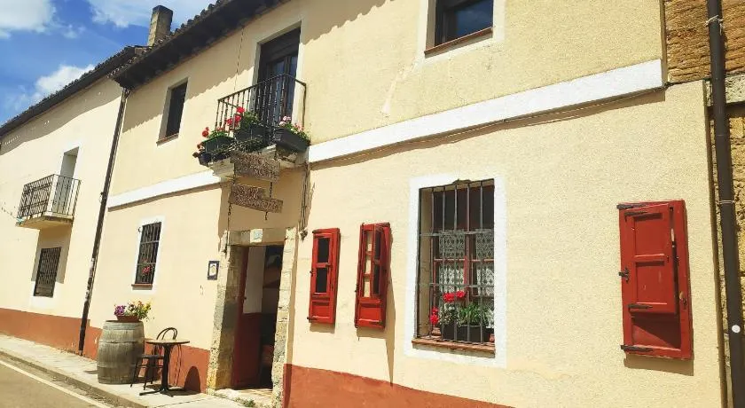 Albergue La Mochila - Image 1