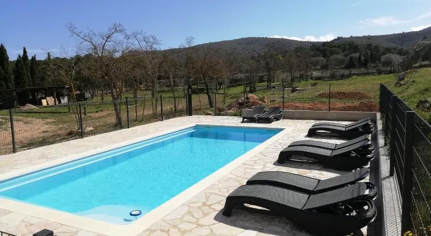 Mas Del Llop Blanc - Dog friendly Hostal Rural - B&B - Image 1