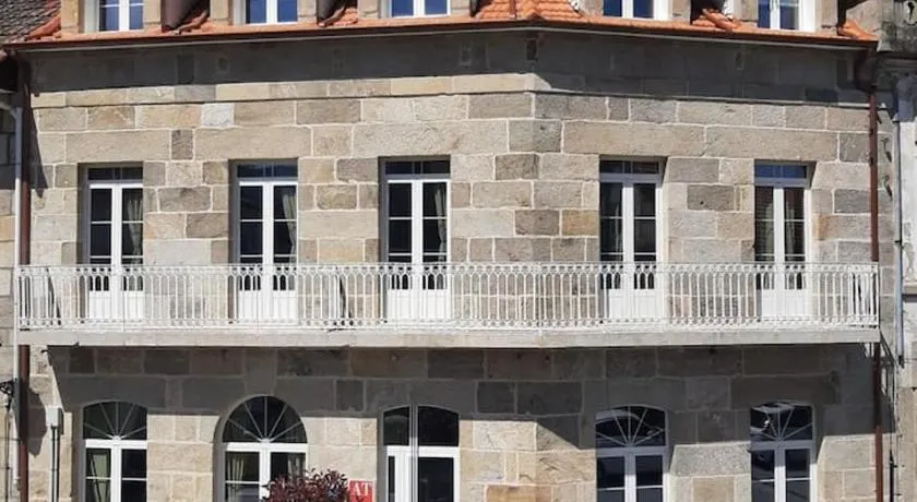 Reginita Apartamentos - Image 1