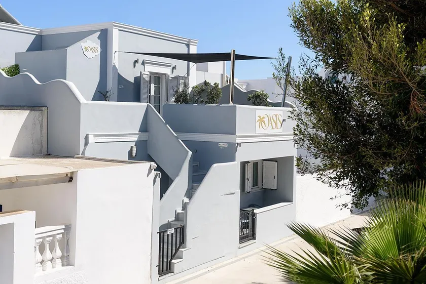 Oasis Suites Fira - Image 1