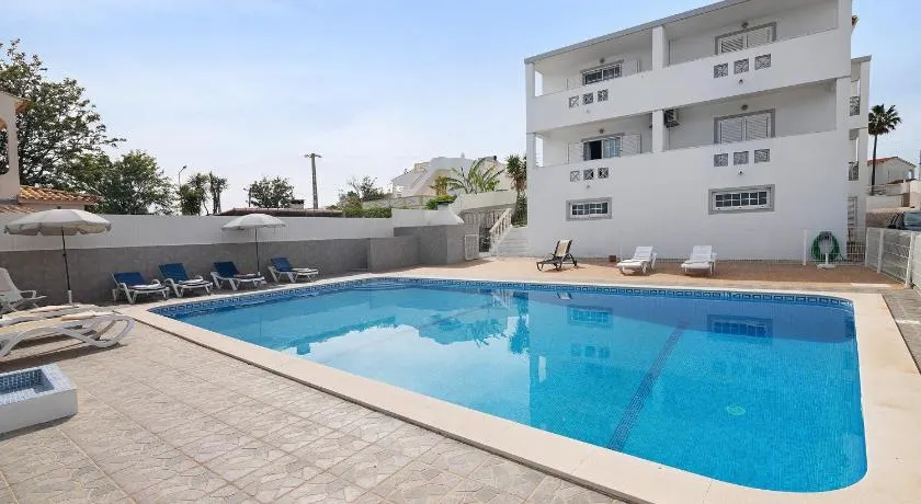 Apartamentos Galego - Image 1